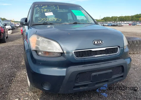 2011 Kia Soul + из США, поврежденный, VIN KNDJT2A24B7196624
